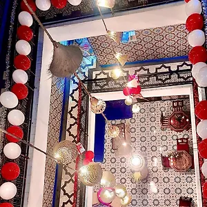 احجز هنا